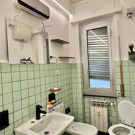 Apartament In The Center Of 3 Beds * Γένοβα
